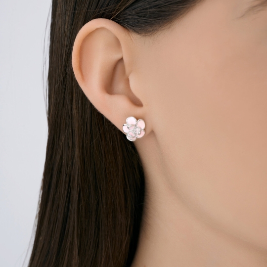 Одиночная серьга из серебра