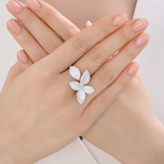 Серьги из серебра с фианитами