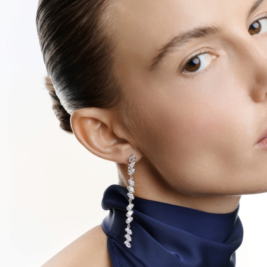 Серьги из серебра с фианитами