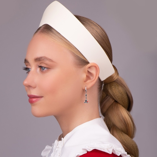 Серьги из серебра с фианитами