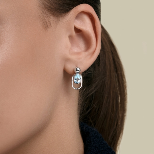 Серьги из серебра с фианитами