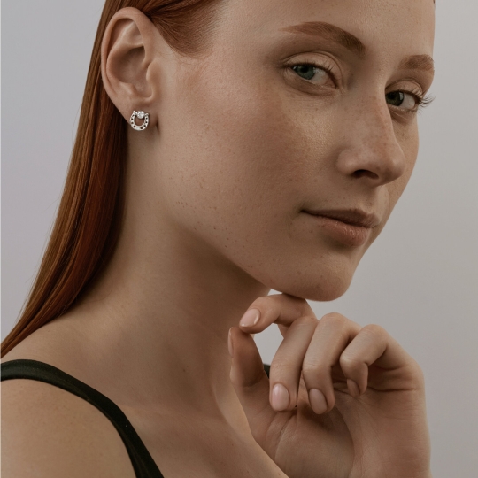 Серьги из серебра с фианитами