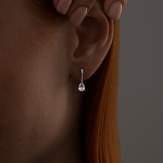 Серьги из серебра с гранатами и фианитами