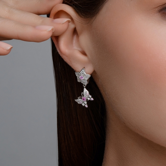 Серьги из серебра с ювелирными кристаллами и фианитами