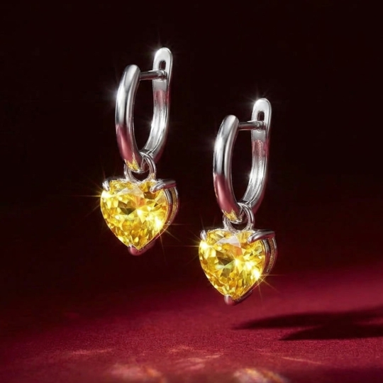 Серьги из серебра с позолотой и фианитами