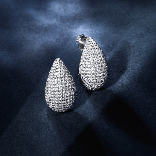 Серьги из серебра с ониксом