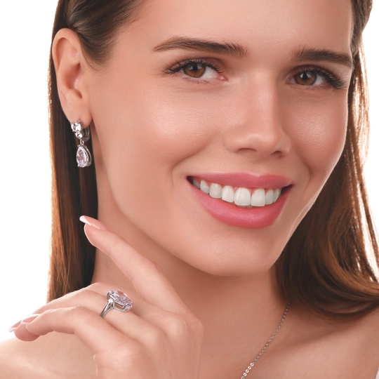 Серьги из серебра с раухтопазами и фианитами