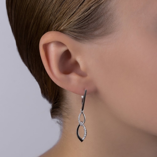Серьги из серебра с фианитами