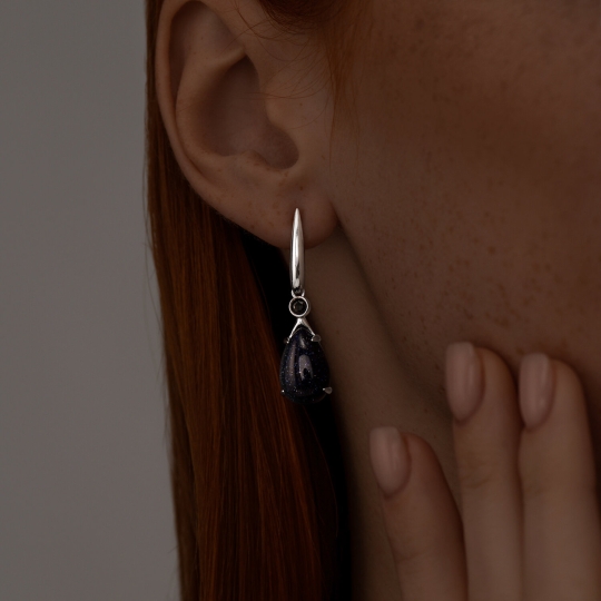 Серьги из серебра с фианитами