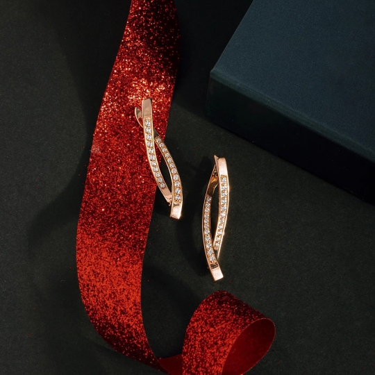 Серьги из золота с фианитами