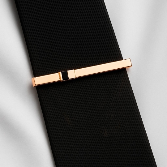 Зажим из золота