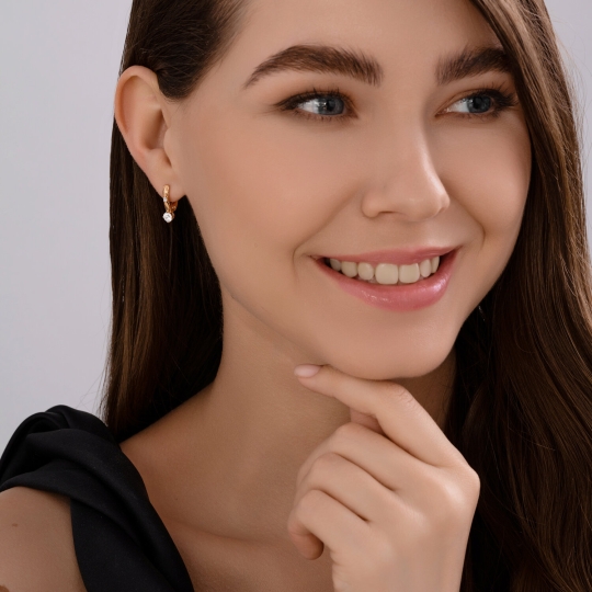 Серьги из белого золота с бриллиантами