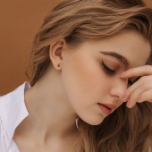 Серьги из золота с сапфирами