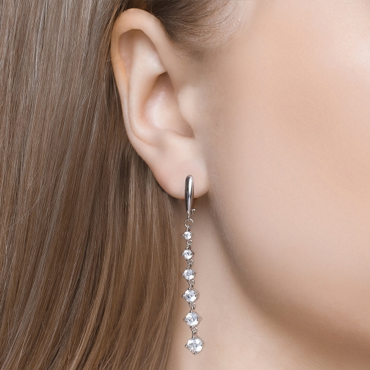 Серьги из серебра с фианитами