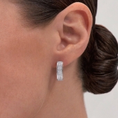 Серьги из серебра с фианитами 