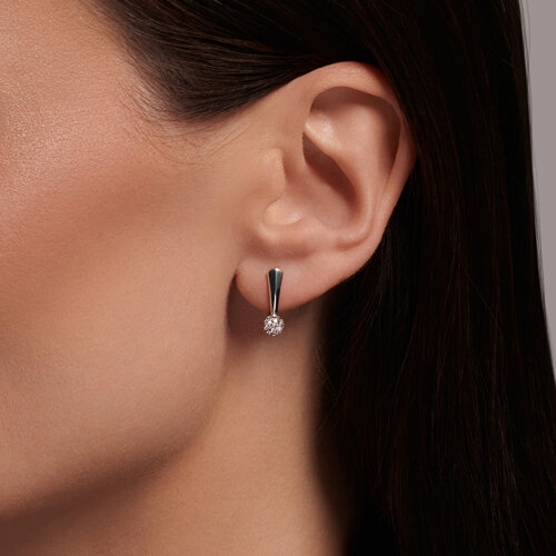 Серьги из золота с бриллиантами