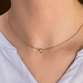 Подвеска из золота с бриллиантами