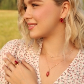 Серьги из золота с рубиновыми корундами