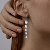 Серьги из серебра с фианитами