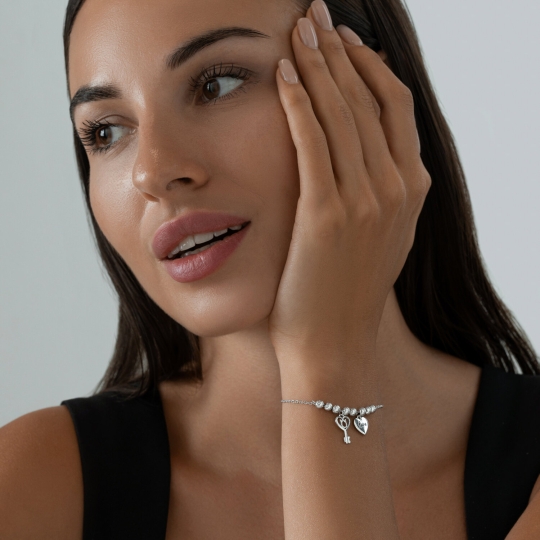 Браслет из серебра с кварцами