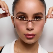 Браслет из золота с гранатами