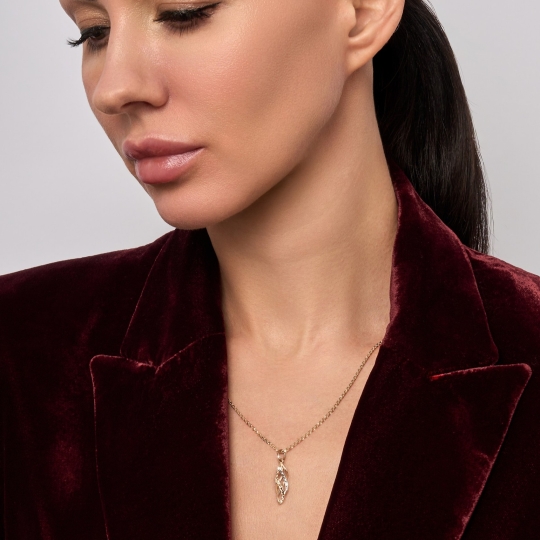 Подвеска из золота с бриллиантами