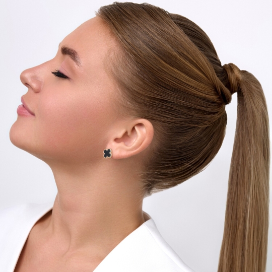 Серьги из золота с ониксами