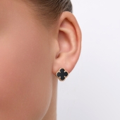 Серьги из золота с ониксами