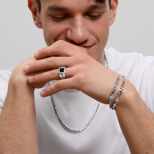 Кольцо из серебра на фалангу