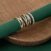 Кольцо из золота с фианитами