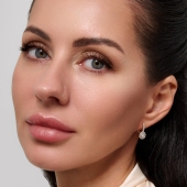 Серьги из золота с бриллиантами