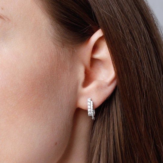 Серьги из серебра с сапфирами и фианитами