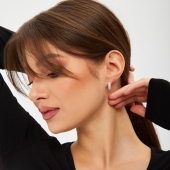 Серьги из серебра с фианитами 