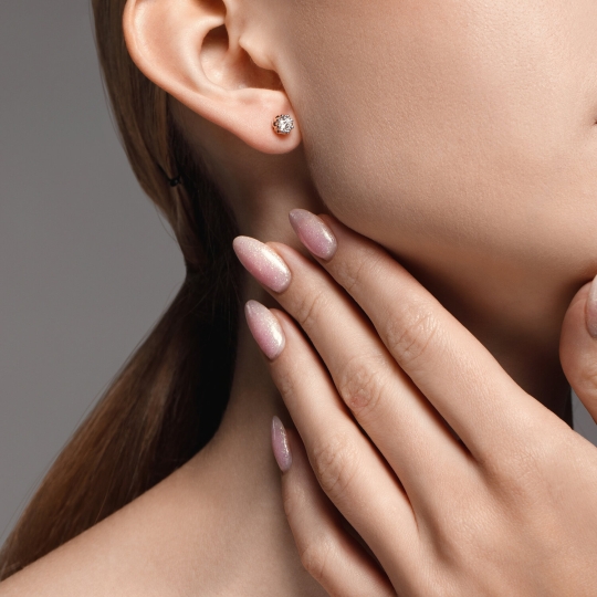 Серьги-конго из белого золота с фианитами