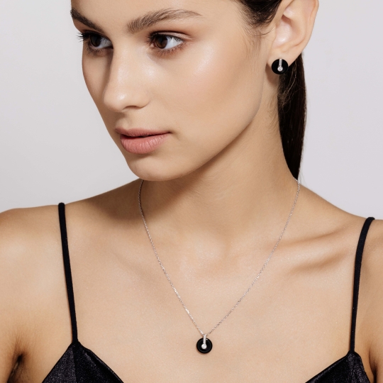 Колье из серебра «Влюбленные» с чёрной эмалью Колье из серебра «Влюбленные» с чёрной эмалью